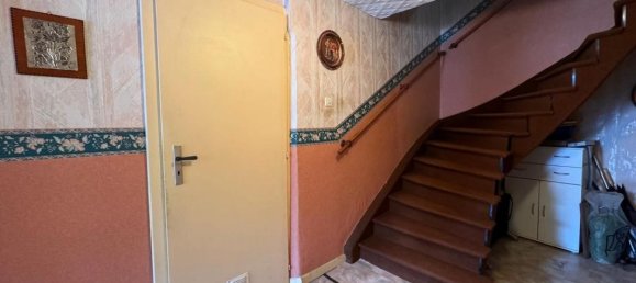 3 bedrooms House in Launstroff, France No. 75914 8