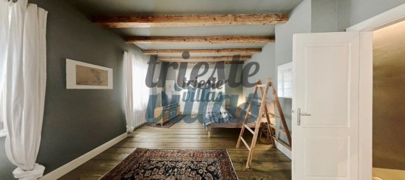 3 bedrooms Villa in Trieste, Italy No. 94239 13