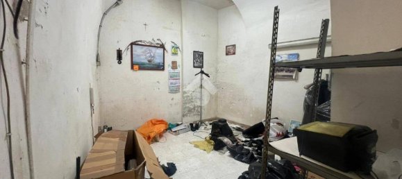 113m² Warehouse in Naples, Italy No. 260914 7