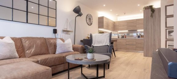 2 chambres Appartement à London, United Kingdom No. 10970 2