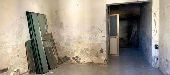 3 rooms House in Catania, Italy No. 153385 10