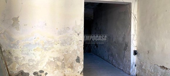 3 rooms House in Catania, Italy No. 153385 5