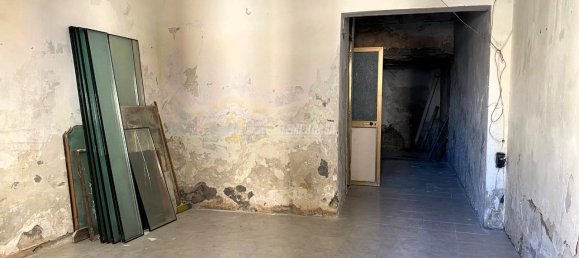 3 rooms House in Catania, Italy No. 153385 3