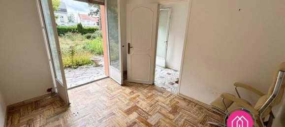 3 bedrooms House in Valenciennes, France No. 280486 8