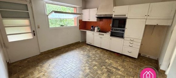 3 bedrooms House in Valenciennes, France No. 280486 6