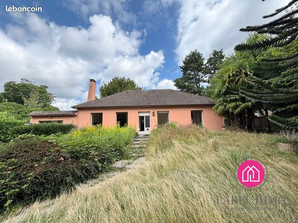 3 bedrooms House in Valenciennes, France No. 280486