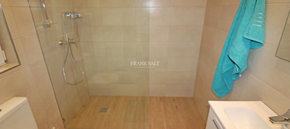 2 chambres Appartement à Msida, Malta No. 11201 3