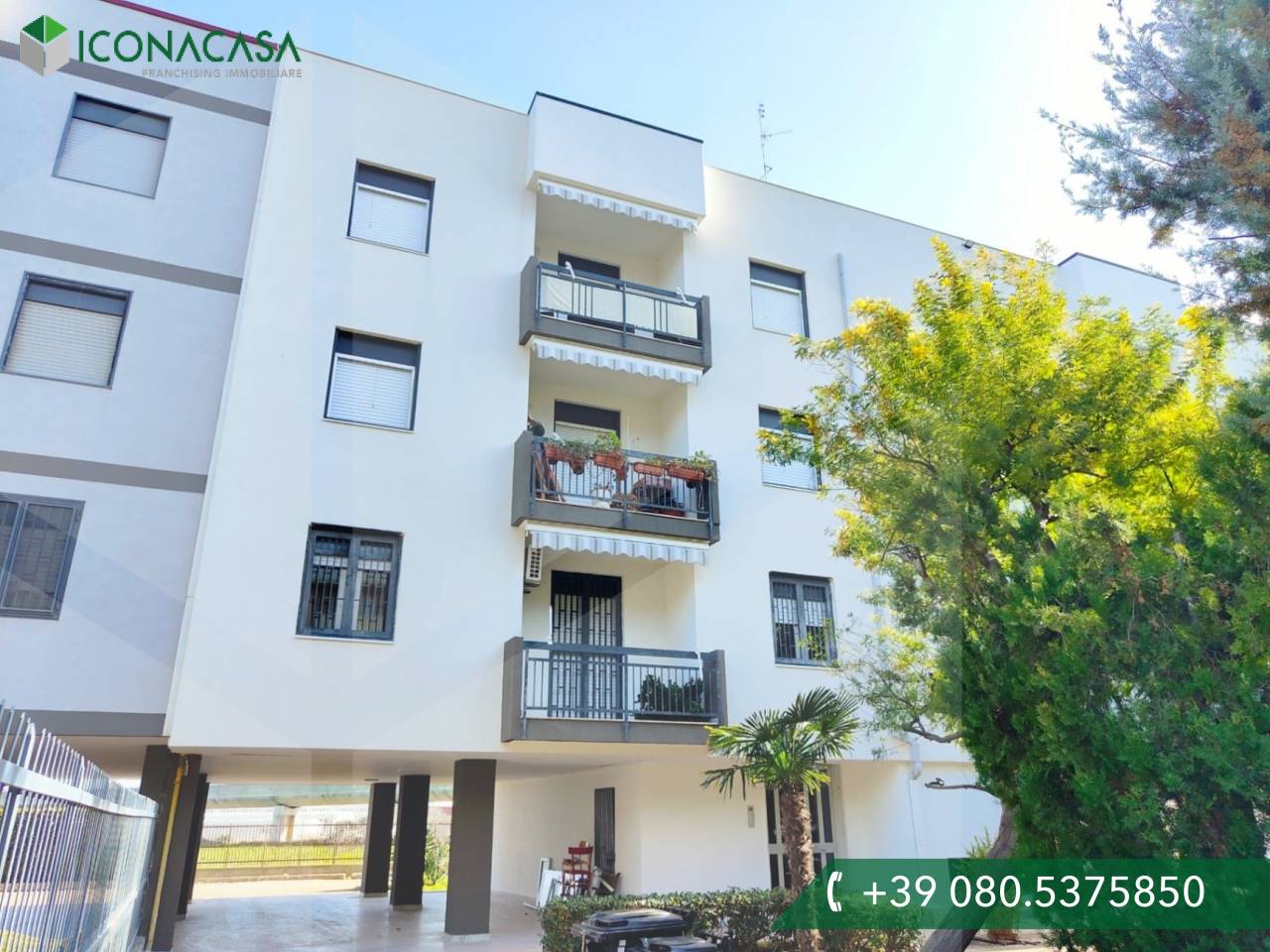 4غرفة شقة في Bari, Italy رقم 29137