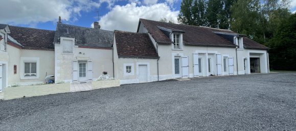 Casa de 7 dormitorios en Vatan, France No. 59804 11