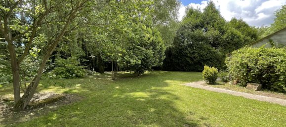 Casa de 7 dormitorios en Vatan, France No. 59804 14