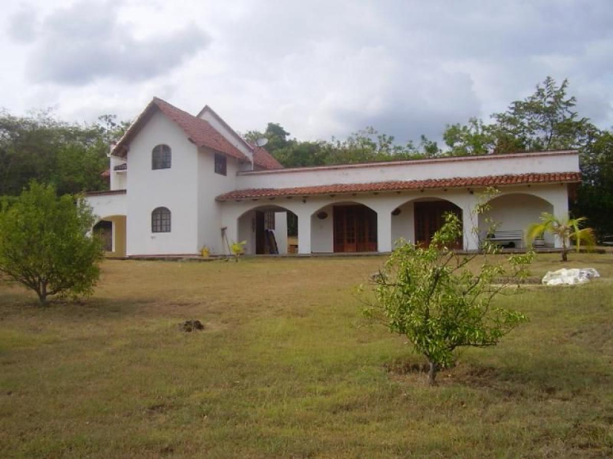 4 bedrooms House in Cundinamarca, Colombia No. 8248
