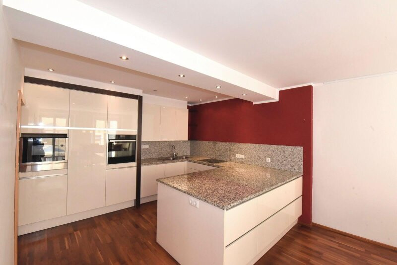 5غرفة مكتب في Hall in Tirol, Austria رقم 217470