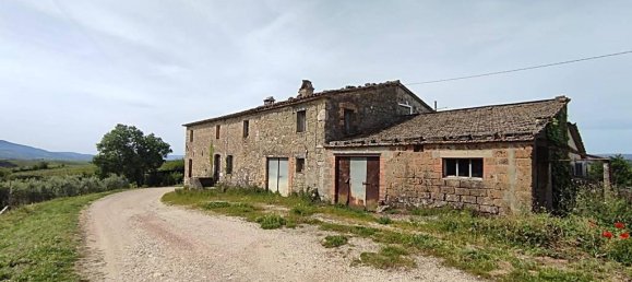 460000m² Land in Montecchio, Italy No. 119726 3