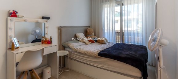 2 bedrooms Penthouse in Alicante, Spain No. 185584 18