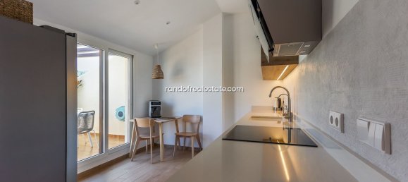 2 bedrooms Penthouse in Alicante, Spain No. 185584 3