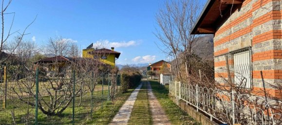 2 bedrooms Villa in Serravalle Sesia, Italy No. 188851 2