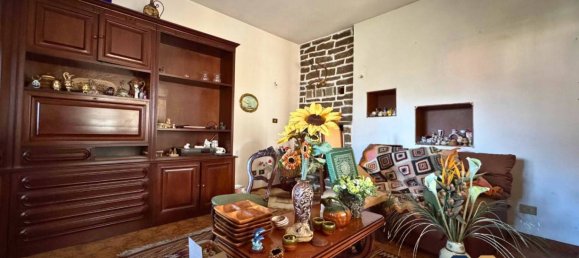 2 bedrooms Villa in Serravalle Sesia, Italy No. 188851 10