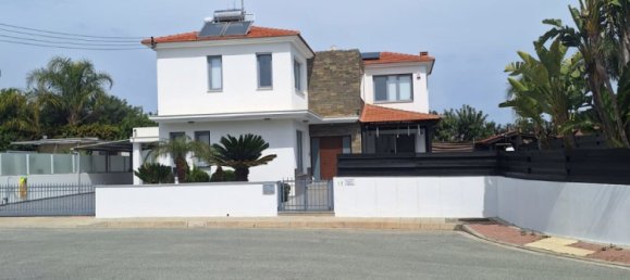 3 chambres maison de ville à vendre à Latsia, Nicosia, Cyprus № 173043 2