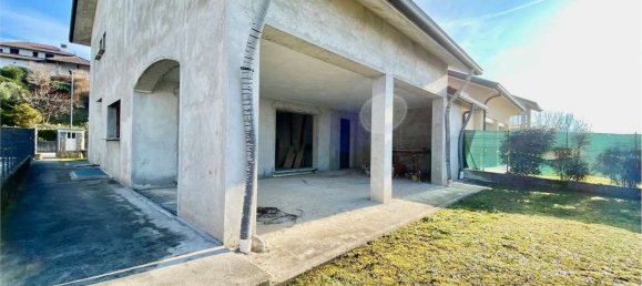 5غرفة فيلا في Oggiono, Italy رقم 186971 5