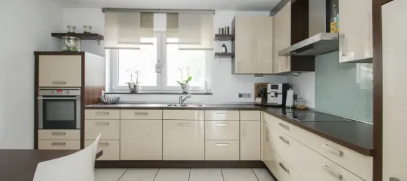 3 bedrooms Townhouse in Monchengladbach, Germany No. 315254 5