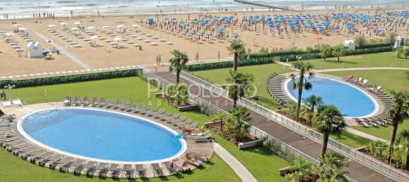 2 rooms Apartment in Jesolo, Italy No. 108260 8