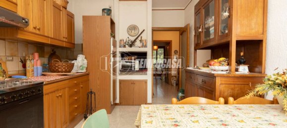 3 bedrooms Apartment in Perugia, Italy No. 258915 10