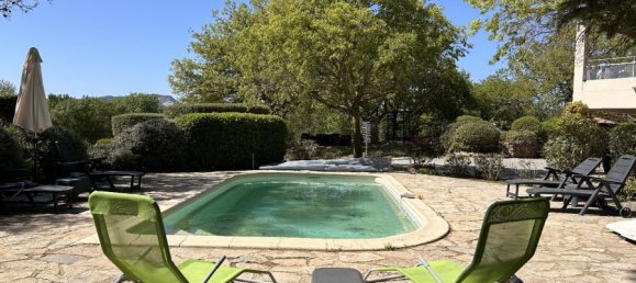 9 bedrooms Villa in Gard, France No. 324799 2