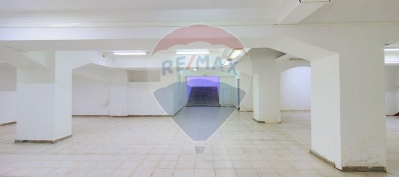 Propiedad comercial en Alenquer, Portugal 667 m² No. 75364 6