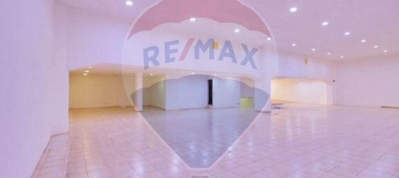 Propiedad comercial en Alenquer, Portugal 667 m² No. 75364 13