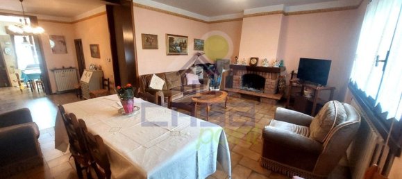 4 rooms House in Caorso, Italy No. 223737 10