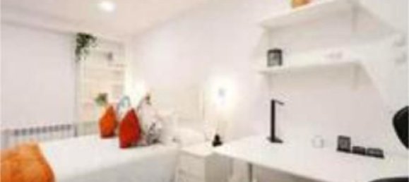 3 chambres Appartement à Oviedo, Spain No. 156214 4