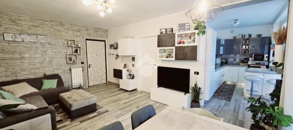 3 rooms Apartment in Corbetta, Italy No. 5066 4