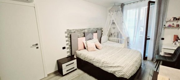 3 rooms Apartment in Corbetta, Italy No. 5066 25