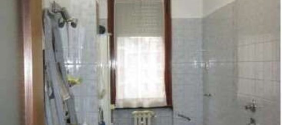 3 bedrooms Apartment in Milan, Italy No. 364945 4