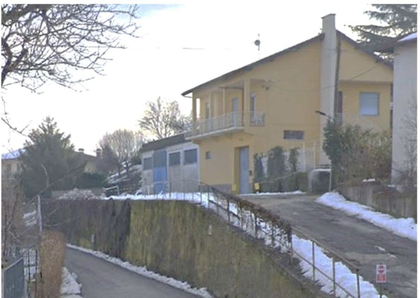 3 bedrooms Villa in Lerma, Italy No. 384083