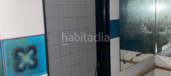 195m² Commercial property in A Caniza, Spain No. 141426 7