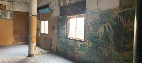 195m² Commercial property in A Caniza, Spain No. 141426 8