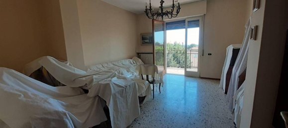 4 rooms Apartment in Merate, Italy No. 37280 15