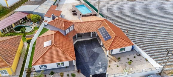 Casa de 4 dormitorios en Torres Vedras, Portugal No. 43925 2