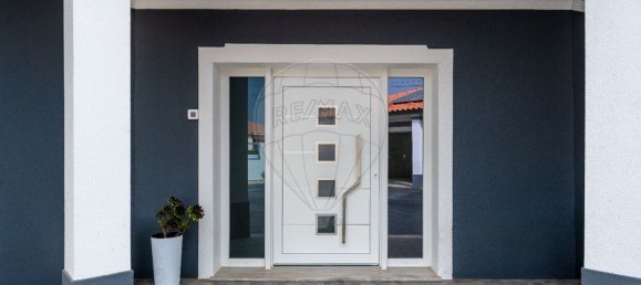 Casa de 4 dormitorios en Torres Vedras, Portugal No. 43925 10