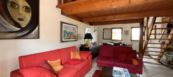 2-salle Penthouse à Porto Viro, Italy No. 25510 2