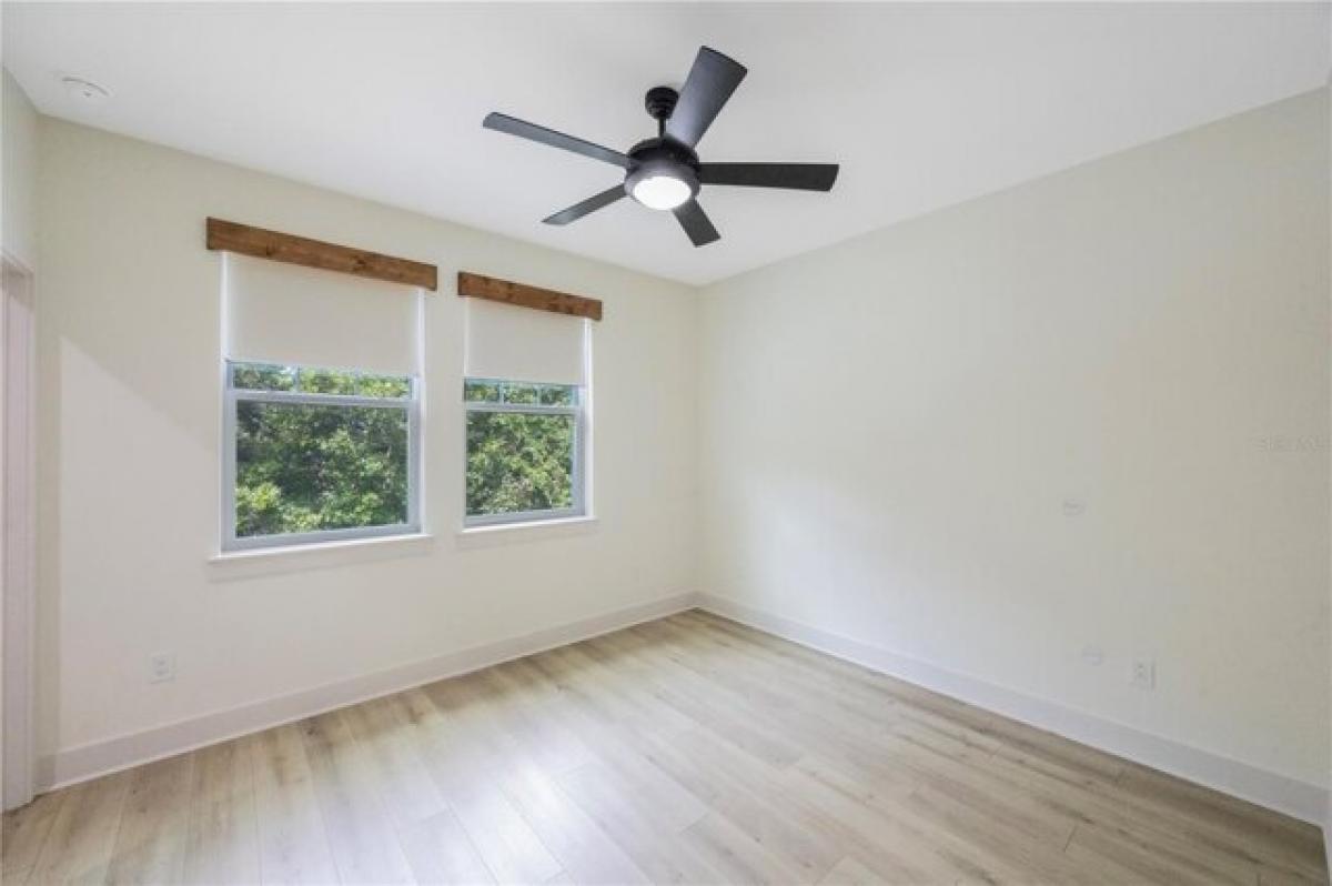 4 bedrooms House in Saint Petersburg, USA No. 413194