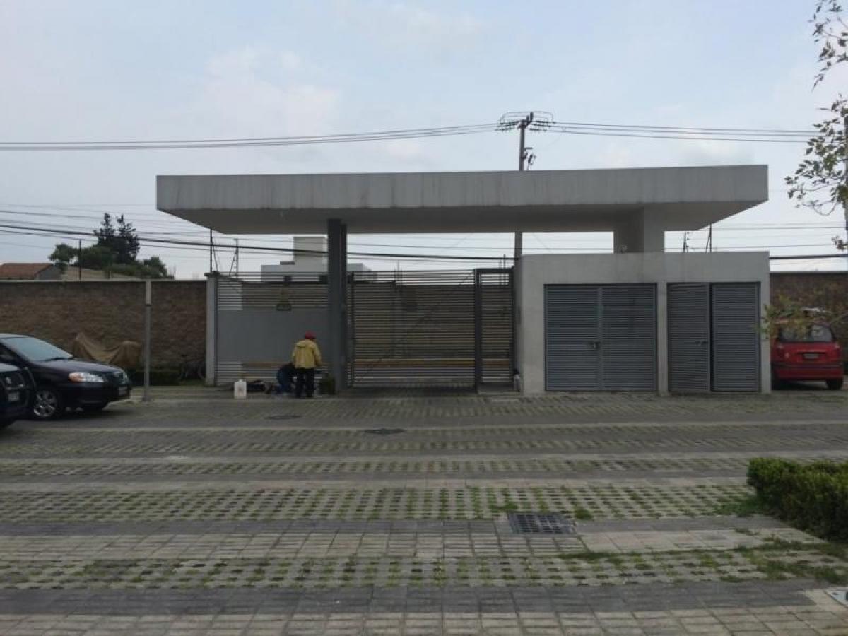 3 bedrooms House in San Mateo Atenco, Mexico No. 215094