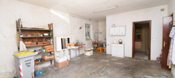 Casa de 9 divisões em Gropparello, Italy N.º 87333 17