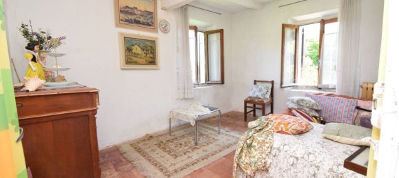 Casa de 9 divisões em Gropparello, Italy N.º 87333 10