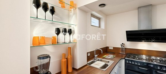 5 bedrooms House in Truyes, France No. 251459 5