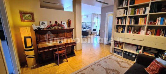 Apartamento T3 em Saronno, Italy N.º 374297 19