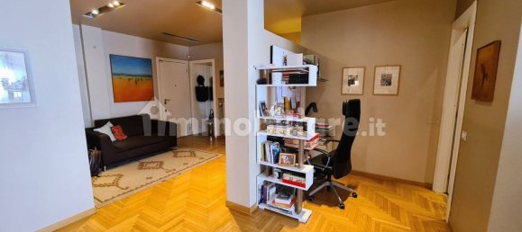 Apartamento T3 em Saronno, Italy N.º 374297 4