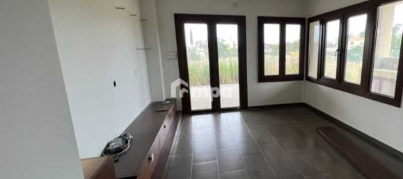 5 bedrooms Commercial property in Nisou, Cyprus No. 19904 8