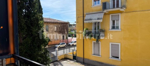 Квартира с 2 спальнями в Верона, Италия № 360603 4